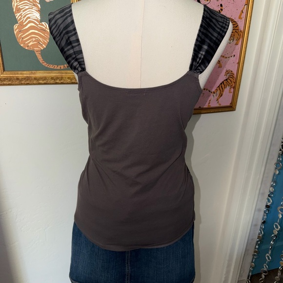 SOLD - Picture 2 of 3